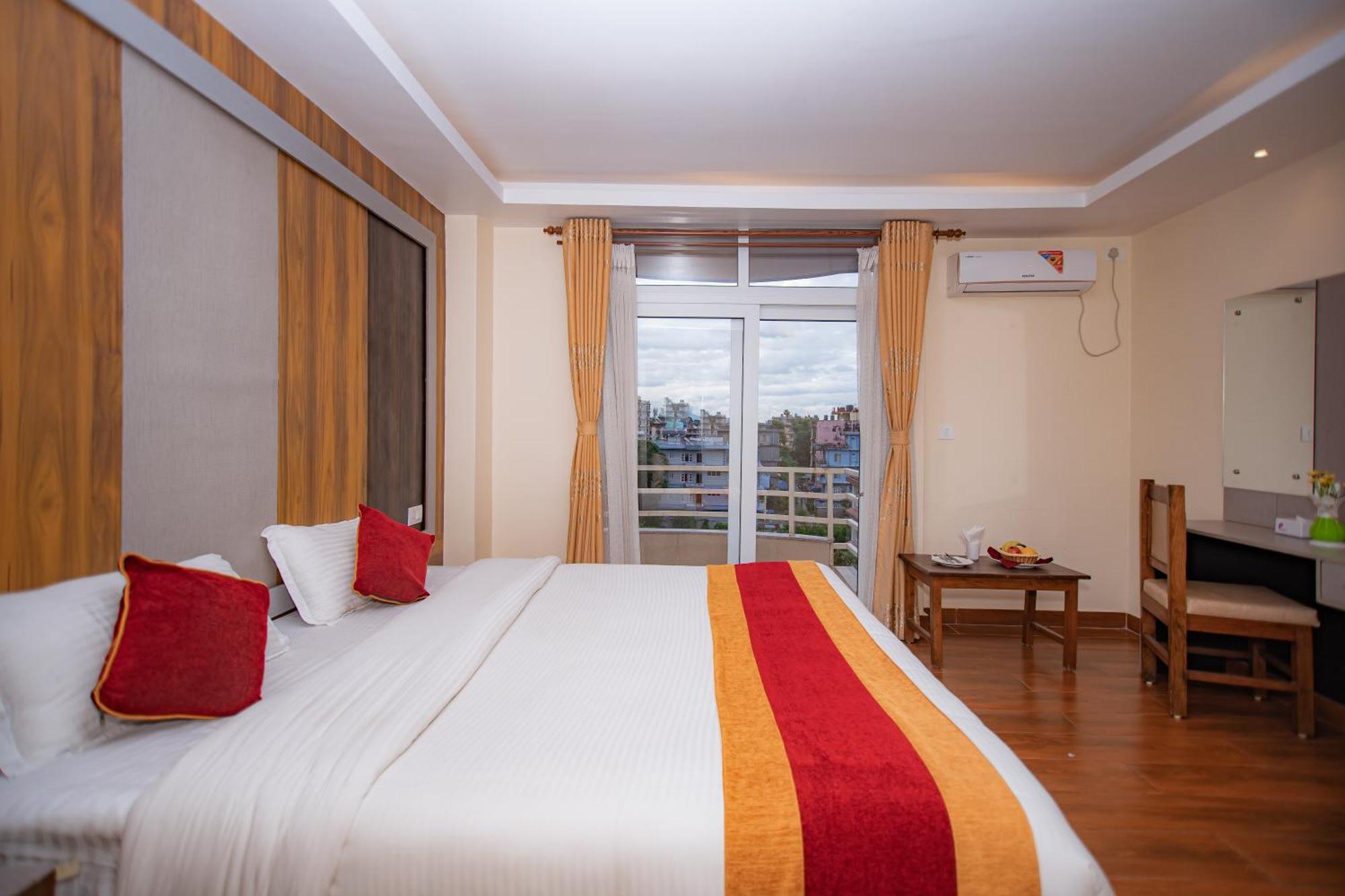 Hotel Murano Pokhara Exterior photo